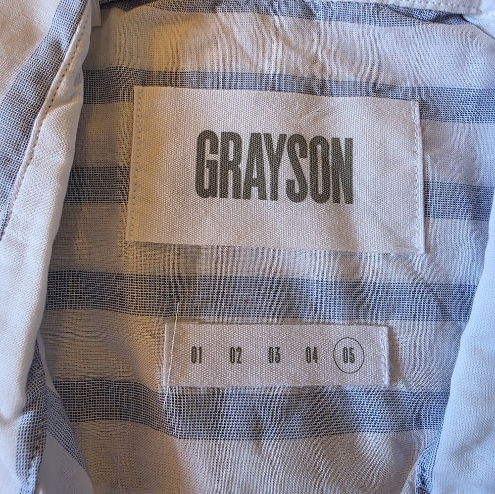NWOT Grayson The Hero Wide Blue & White Striped Buttondown Shirt Size 5 Grayson - Picture 2 of 7